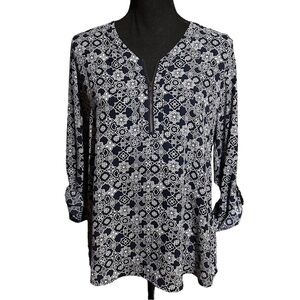 DE Collection Navy White Geo Print Popover Top Women’s S Small